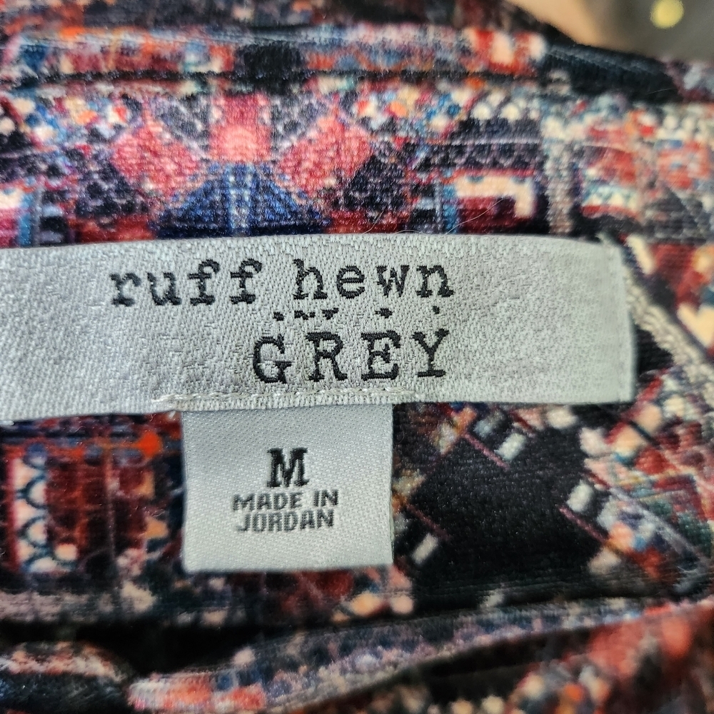Ruff Hewn Top size Medium - Picture 5 of 5